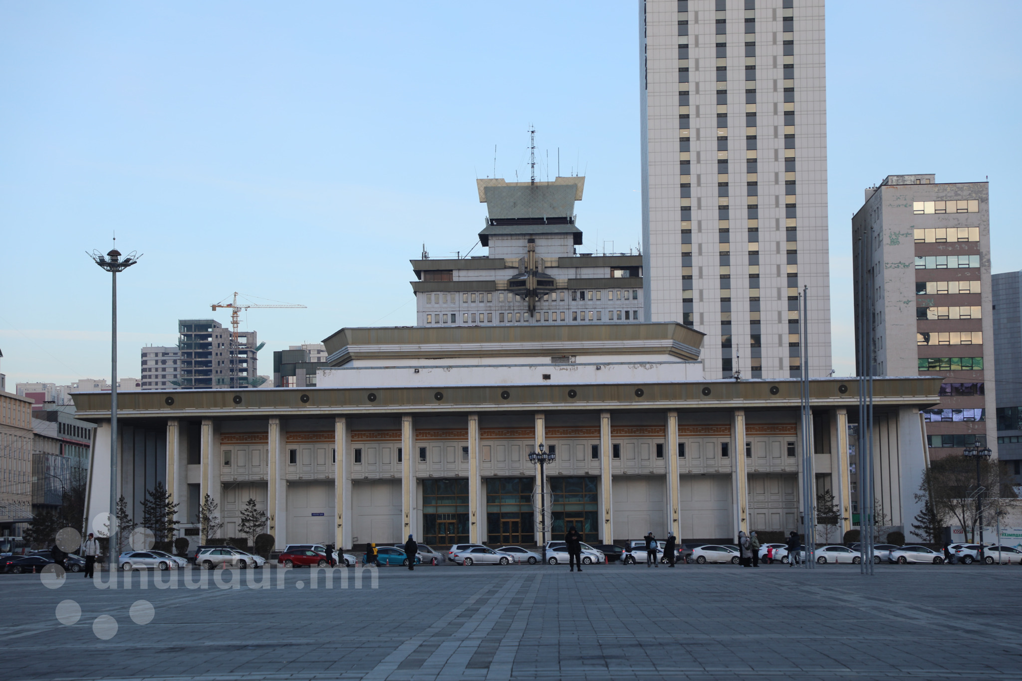 Соёлын төв өргөөгөөр “сор залчих” вий дээ